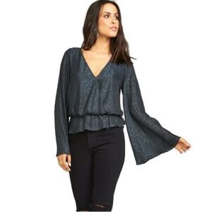 Show Me Your Mumu Women's Richie Flare Top Charcoal Cheetah Bell Sleeve Sz S